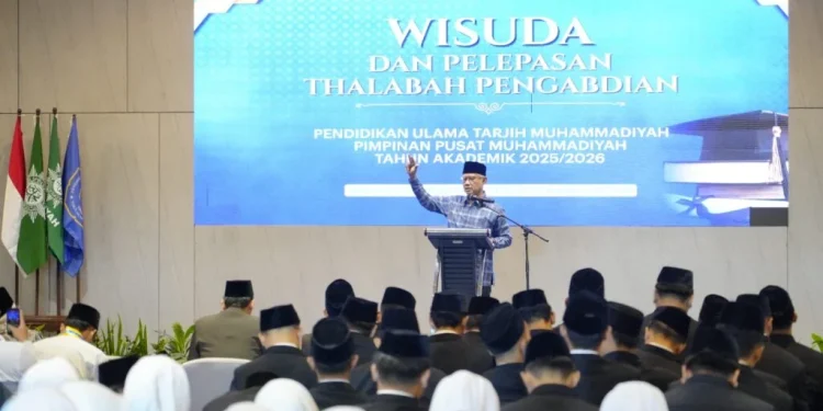 Hadapi Era AI, Haedar Nashir Pesan Tholabah PUTM Tetap Berpijak pada Akhlak